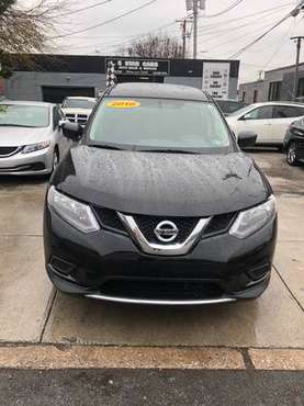 nissan rogue 2016 - cars & trucks - by dealer - vehicle automotive... for sale in Baltimore, MD