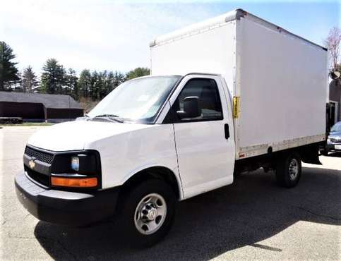 2016 Chevy Chevrolet Express 3500 Box Cargo Van Tommy Power Lift for sale in Hampton Falls, NH