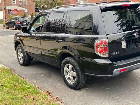 2008 Honda Pilot exl - cars & trucks - by owner - vehicle automotive... for sale in Bronx, NY