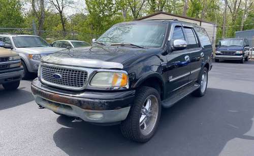 2002 Ford Expedition XLT - - by dealer - vehicle for sale in Greenwood, IN