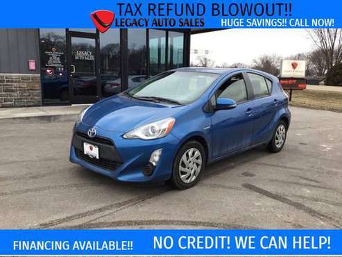 2015 TOYOTA PRIUS C IV - - by dealer - vehicle for sale in Jefferson, WI