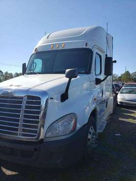 2013 Freightliner Cascadia 125, T/A, Sleeper RTR# 0103172-01 - cars... for sale in Columbia, SC