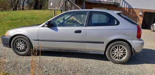 1998 Honda Civic Hatchback - cars & trucks - by owner - vehicle... for sale in Galax, VA