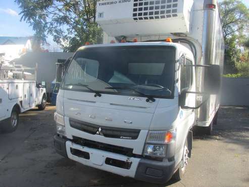 2013 mitsubishi fuso refrigerated box16 ft with standby - cars &... for sale in michaels auto 3 tag drive n.providence r, MA