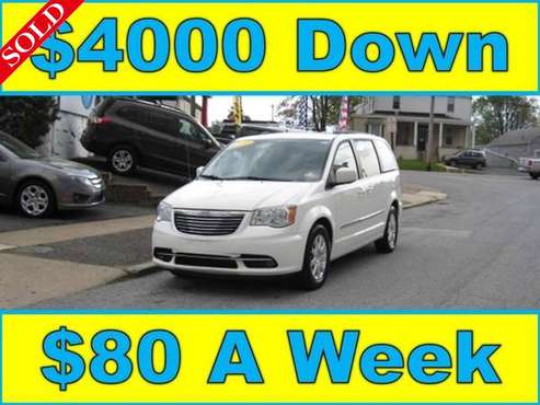 2013 Chrysler Town & Country Touring - Super Clean! for sale in Prospect Park, NJ