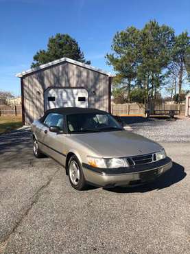 Saab 900s 2 Door Convertible LOW MILES - cars & trucks - by owner -... for sale in Frederica, DE