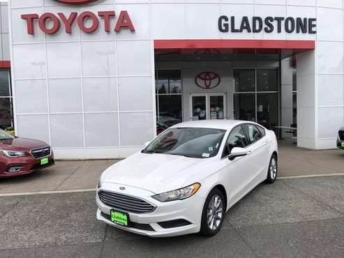 2017 Ford Fusion SE CALL/TEXT - - by dealer - vehicle for sale in Gladstone, OR