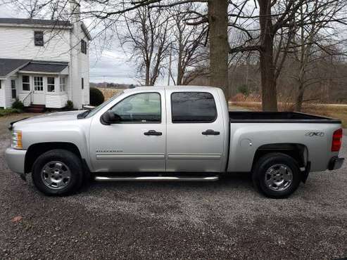 2010 Chevy Silverado LT 1500 4WD 4 Door Crew Cab 5.3 Liter - Only... for sale in Dunkirk, NY
