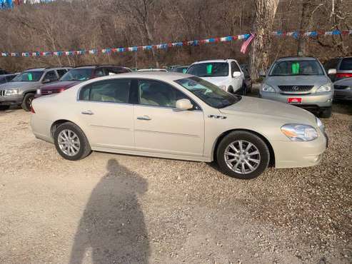 2011 BUICK LUCERNE CXL - LOADED ***** ONLY 130K MILES ***** RUNS... for sale in Kansas City, MO