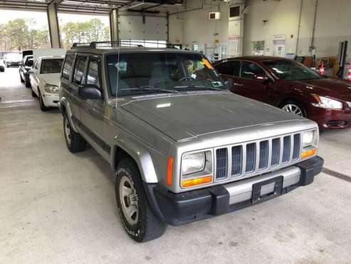 2001 Jeep Cherokee Sport 4WD 4dr SUV 152 382 Miles for sale in Medford, NY