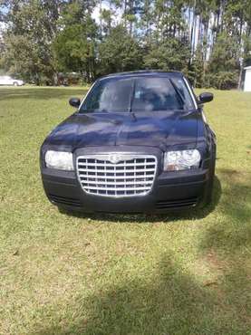 2008 chrysler 300 - cars & trucks - by owner - vehicle automotive sale for sale in Marianna, FL