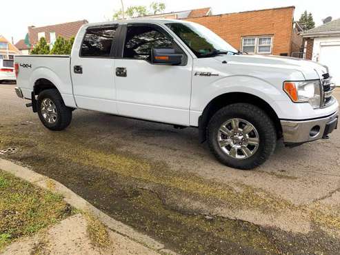 2013 Ford F-150 XLT Supercrew - - by dealer - vehicle for sale in Chicago, IL