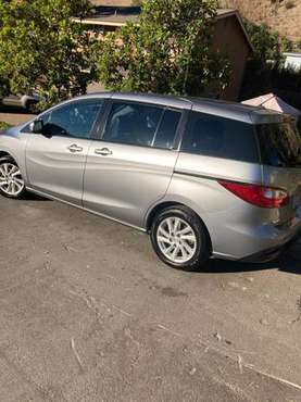 Mazda 5 minivan - sharp! - cars & trucks - by owner - vehicle... for sale in Ventura, CA