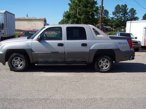 2006 Chevrolet Avalanche SUV-Avalanche - cars & trucks - by dealer -... for sale in Martinez, GA