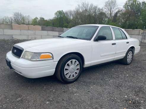 2008 Ford Crown Victoria P71 Police Interceptor 113k miles - cars & for sale in Feasterville Trevose, PA
