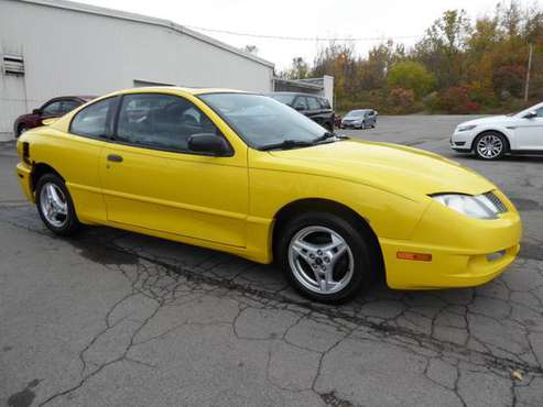 2005 pontiac sunfire auto 2door 167k mi - cars & trucks - by owner -... for sale in Rochester , NY