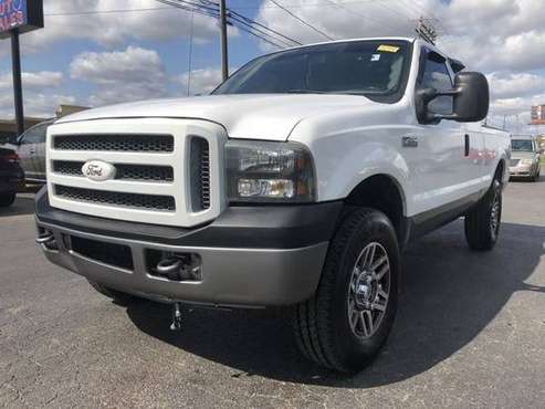 2005 Ford F-250 Super Duty XLT Pickup 4D 6 3/4 ft *We Do Buy Here... for sale in Chillicothe, WV