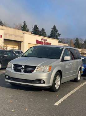 Dodge Grand Caravan - cars & trucks - by owner - vehicle automotive... for sale in Beaverton, OR