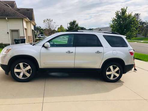 *2011 GMC Acadia SLT for sale in Rochester, MN
