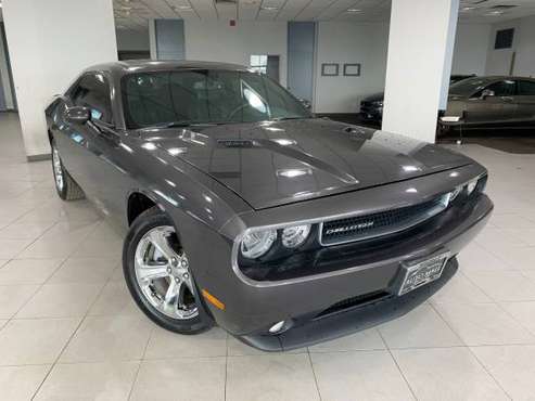 2013 Dodge Challenger SXT Plus - - by dealer - vehicle for sale in Springfield, IL
