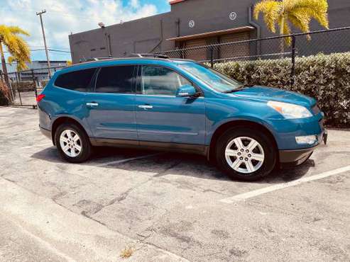 2012 CHEVROLET TRAVERSE - cars & trucks - by dealer - vehicle... for sale in Miami, FL