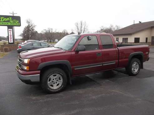 2006 CHEVY SILVERADO 1500 Z71 4X4 - - by dealer for sale in Tomah, WI