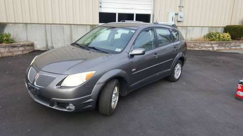 Pontiac vibe(same as Toyota matrix) 2005 - cars & trucks - by dealer... for sale in Worcester, MA