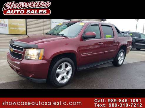 V-8 POWER!! 2008 Chevrolet Avalanche 4WD Crew Cab 130" LT w/2LT for sale in Chesaning, MI