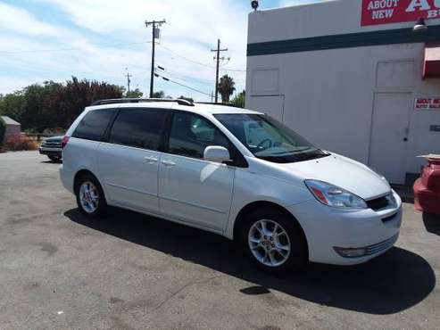 2005 toyota sienna xle with leather for sale in Lincoln, CA
