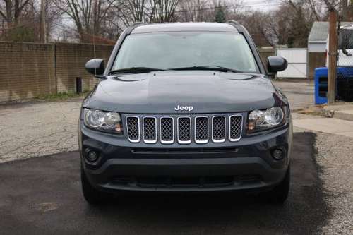 2015 Jeep Compass 4x4 - cars & trucks - by owner - vehicle... for sale in Troy, MI