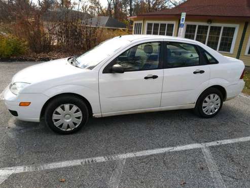 2005 Ford focus 125k obo - cars & trucks - by dealer - vehicle... for sale in York, PA