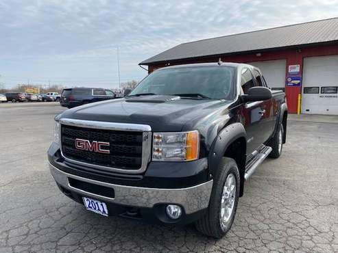 2011 GMC Sierra 2500 HD 4X4 EXTENDED CAB SLE Z71 for sale in Ogdensburg, NY