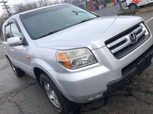 2008 Honda Pilot - cars & trucks - by owner - vehicle automotive sale for sale in Bronx, NY