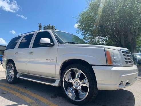 2005 Cadillac Escalade Luxury Loaded Navigation Back Up Chrome for sale in Davie, FL