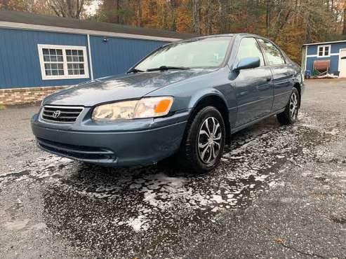 2000 Toyota Camry - cars & trucks - by owner - vehicle automotive sale for sale in Lenoir, NC