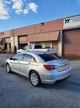 2012 CHRYSLER 200 - cars & trucks - by dealer - vehicle automotive... for sale in Miami, FL