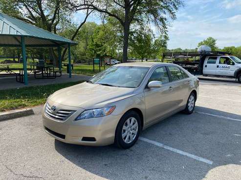 2007 TOYOTA CAMRY HYBRID - - by dealer - vehicle for sale in Merriam, MO