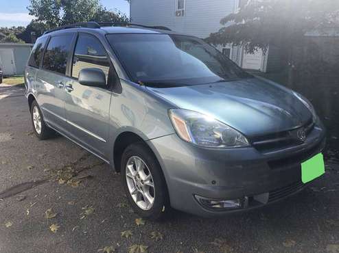 2006 Toyota Sienna AWD Limited XLE for sale in Stonington, CT