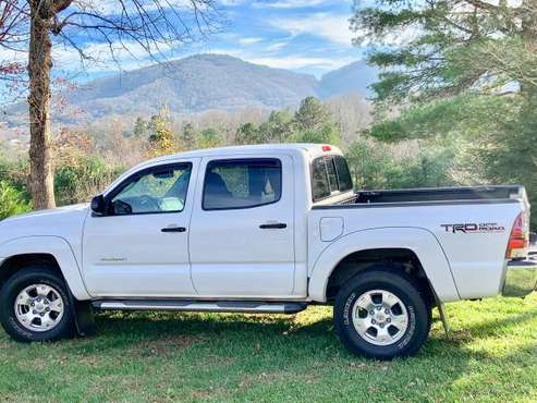 Toyota Tacoma 2013 TRD off rd - cars & trucks - by owner - vehicle... for sale in Asheville, NC