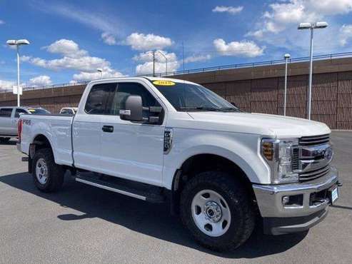 2018 Ford Super Duty F250 SRW XLT pickup White - - by for sale in Post Falls, MT