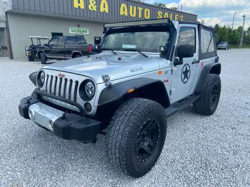 2011 JEEP WRANGLER SAHARA 4WD - - by dealer - vehicle for sale in Somerset, KY