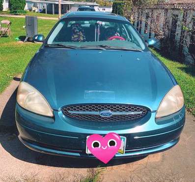 2002 Ford Taurus for sale in Dubuque, IA