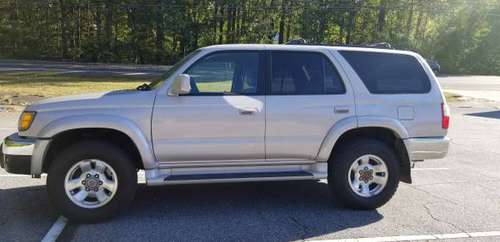 Toyota 4 runner SR5 190K automatic Leather for sale in Cumming, GA