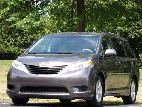 2011 Toyota Sienna LE 8-Pass V6 for sale in Cleveland, OH