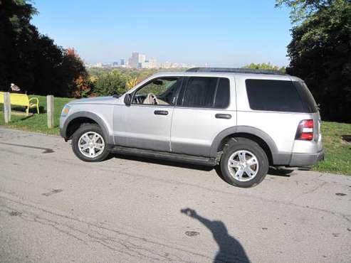 2006 FORD EXPLORER XLT(loweredprice 10-22) for sale in Rochester , NY