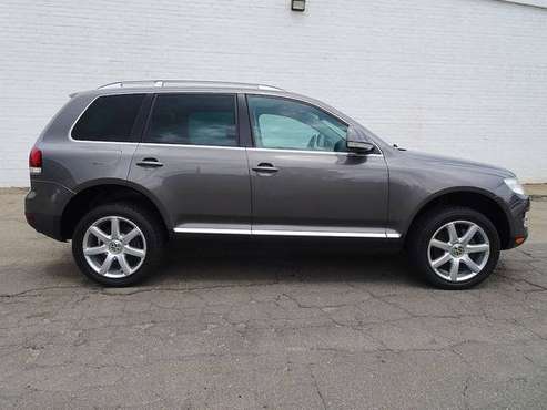 Volkswagen Touareg TDI Diesel 4x4 AWD SUV Leather Sunroof NEW Tires for sale in Asheville, NC