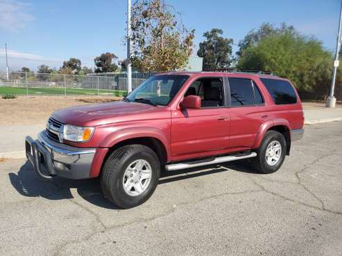 Toyota 4runner v6 Aut. 2wd - cars & trucks - by owner - vehicle... for sale in Pacoima, CA