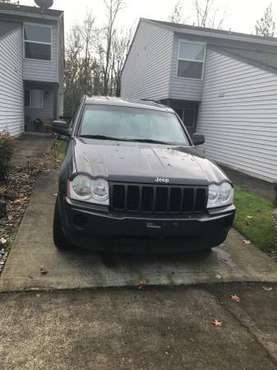 2005 Jeep Grand Cherokee for sale - cars & trucks - by owner -... for sale in Portland, OR