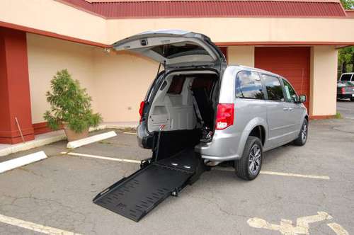 HANDICAP ACCESSIBLE WHEELCHAIR RAMP EQUIPPED VAN.....UNIT# 2299MT -... for sale in Charlotte, NC