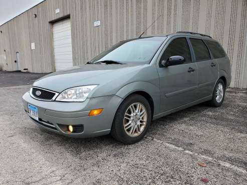 2006 Ford Focus SES Wagon - cars & trucks - by owner - vehicle... for sale in Bridgeview, IL